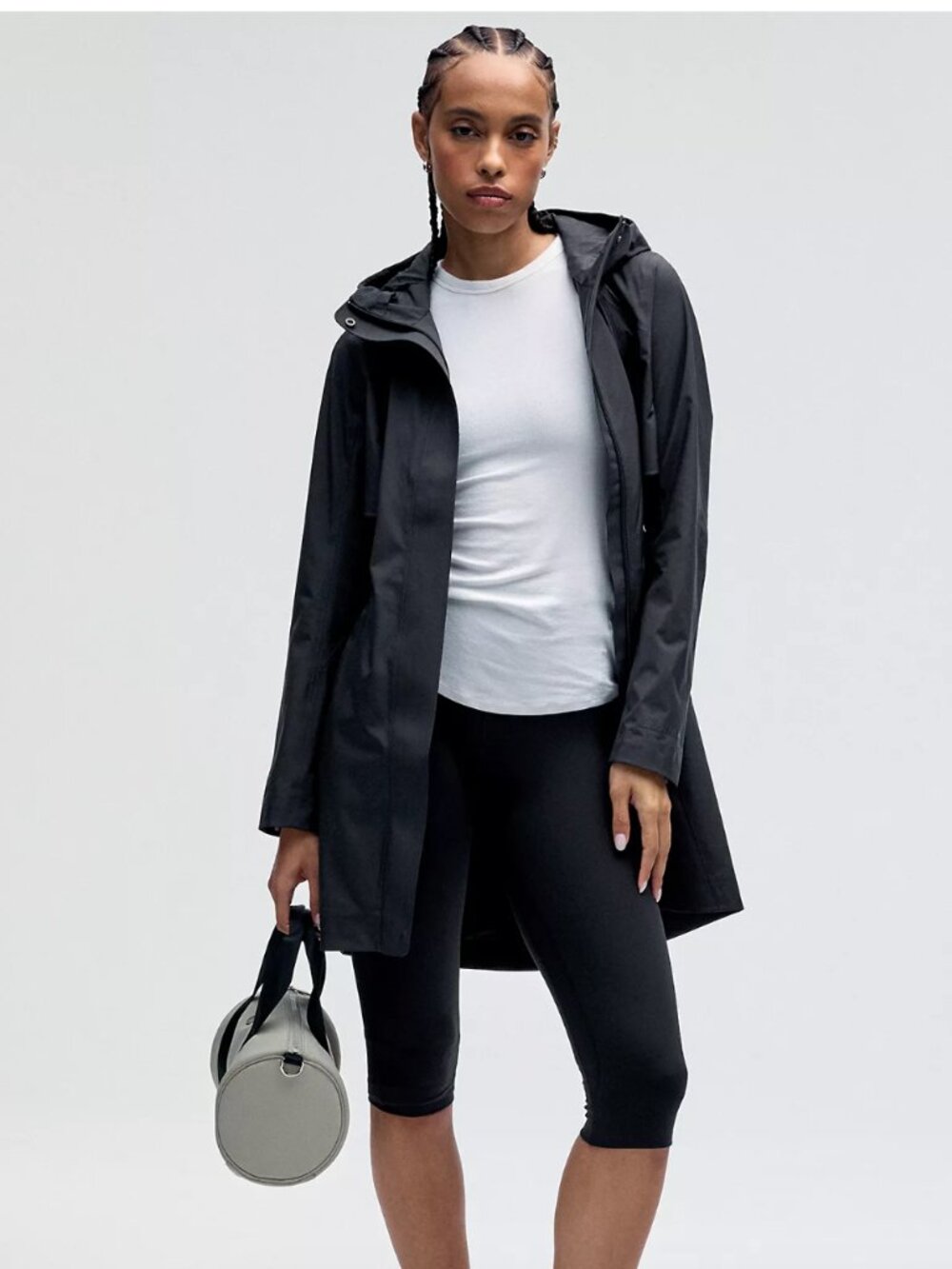 Lululemon Women's Rain Rebel Black Jacket Size 0